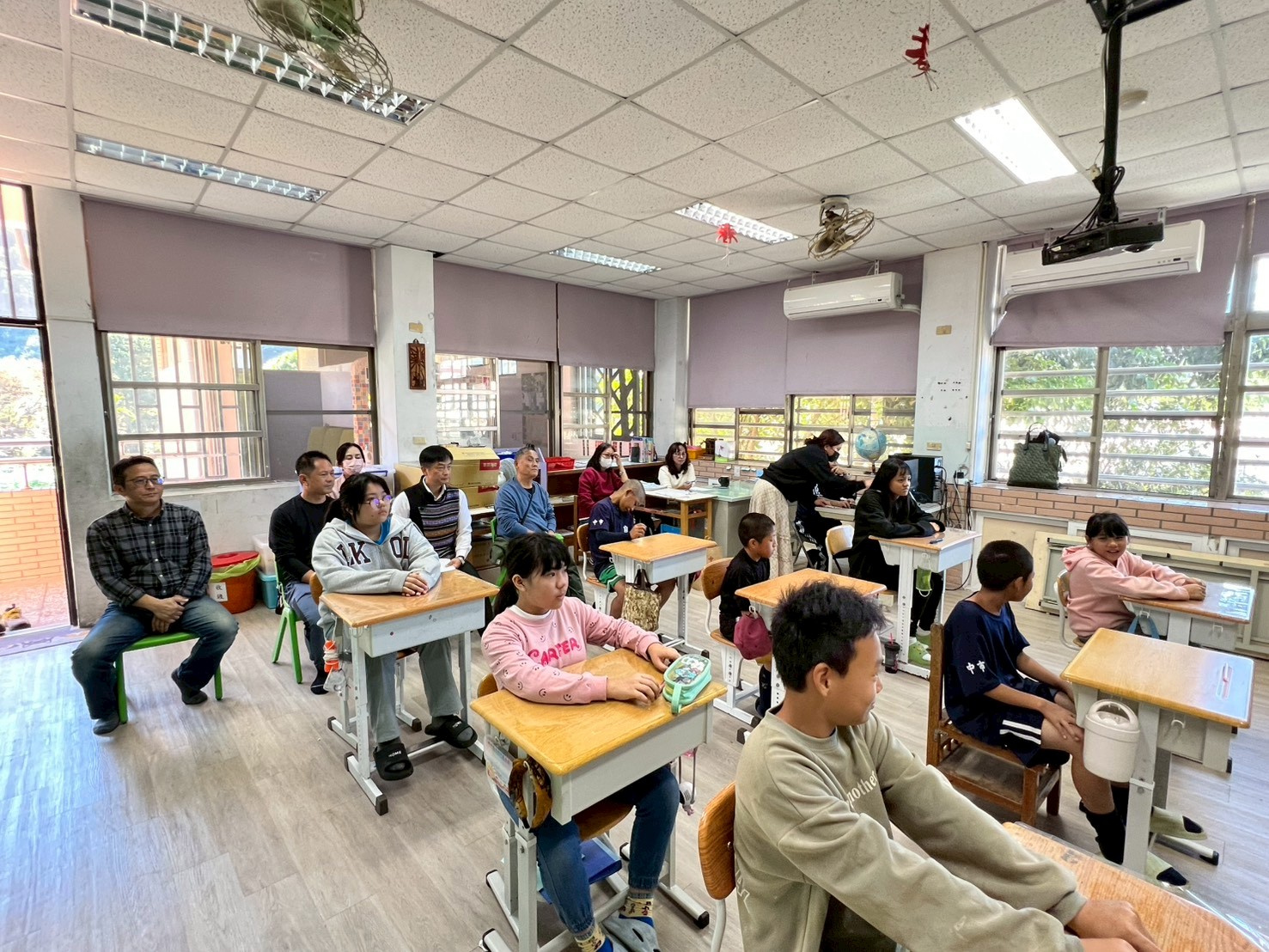 20251202 輔導員公開課-原住民泰雅族語 (和平區自由國小) 相簿縮圖