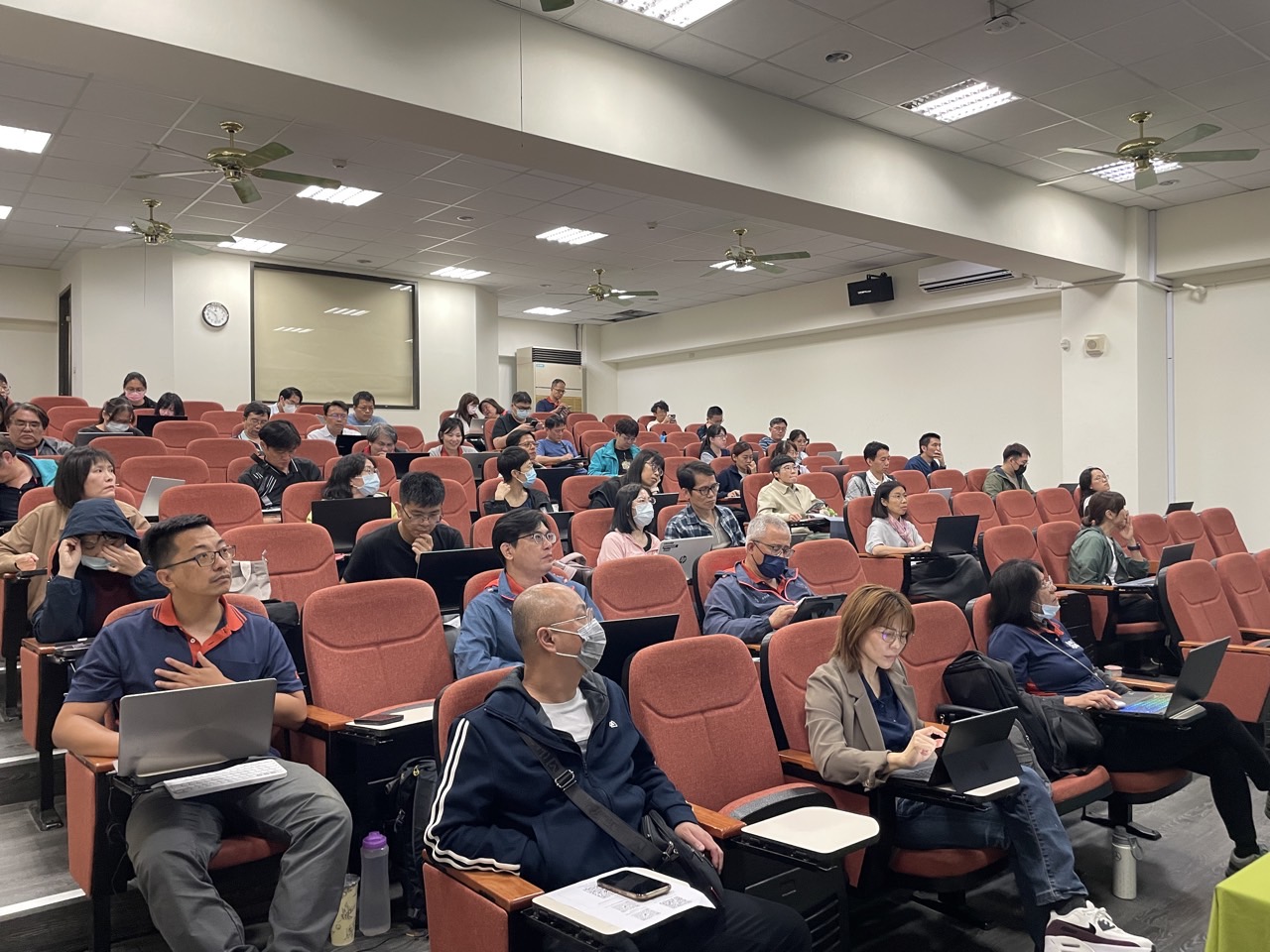 1150327領召研習育英國中場次 相簿縮圖